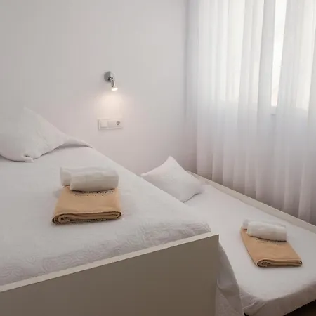 Apartamento Tierra Marina Bajo Con Jardín Dénia